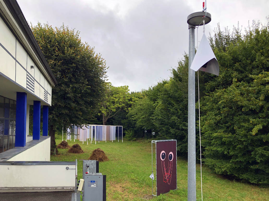 LTE Air mit Blick auf Werke von Joachim Jacob und Katja Windau